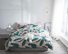 Load image into Gallery viewer, Ruby Tropical Nature 4-Piece 100% Cotton Full-Queen Duvet Cover Sets