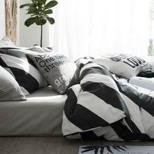Load image into Gallery viewer, 100% Cotton Black White Diagonal Stripe Duvet Cover Set Queen Bedding Set