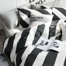Load image into Gallery viewer, 100% Cotton Black White Diagonal Stripe Duvet Cover Set Queen Bedding Set