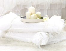 Load image into Gallery viewer, Luxury White Ruffle Lace Quilt Duvet Cover Bedding Set Full Queen King Bedding