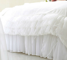 Load image into Gallery viewer, Luxury White Ruffle Lace Quilt Duvet Cover Bedding Set Full Queen King Bedding
