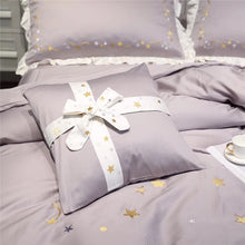 Load image into Gallery viewer, Christmas Luxury Bedding Sets Egyptian Cotton Embroidery Duvet Cover Set
